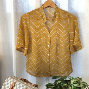 BooHoo Mustard Retro Button-Up Top Size 6